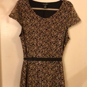 Long black dress with gold sequences